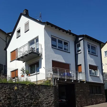 Haus Burgfee - Obere Etage Apartment Cochem Exterior photo