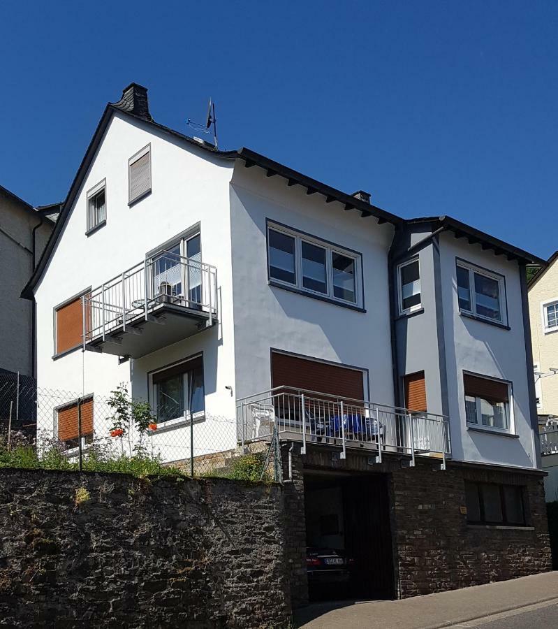 Haus Burgfee - Obere Etage Apartment